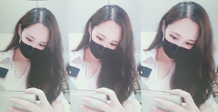 로라（rora1111）
