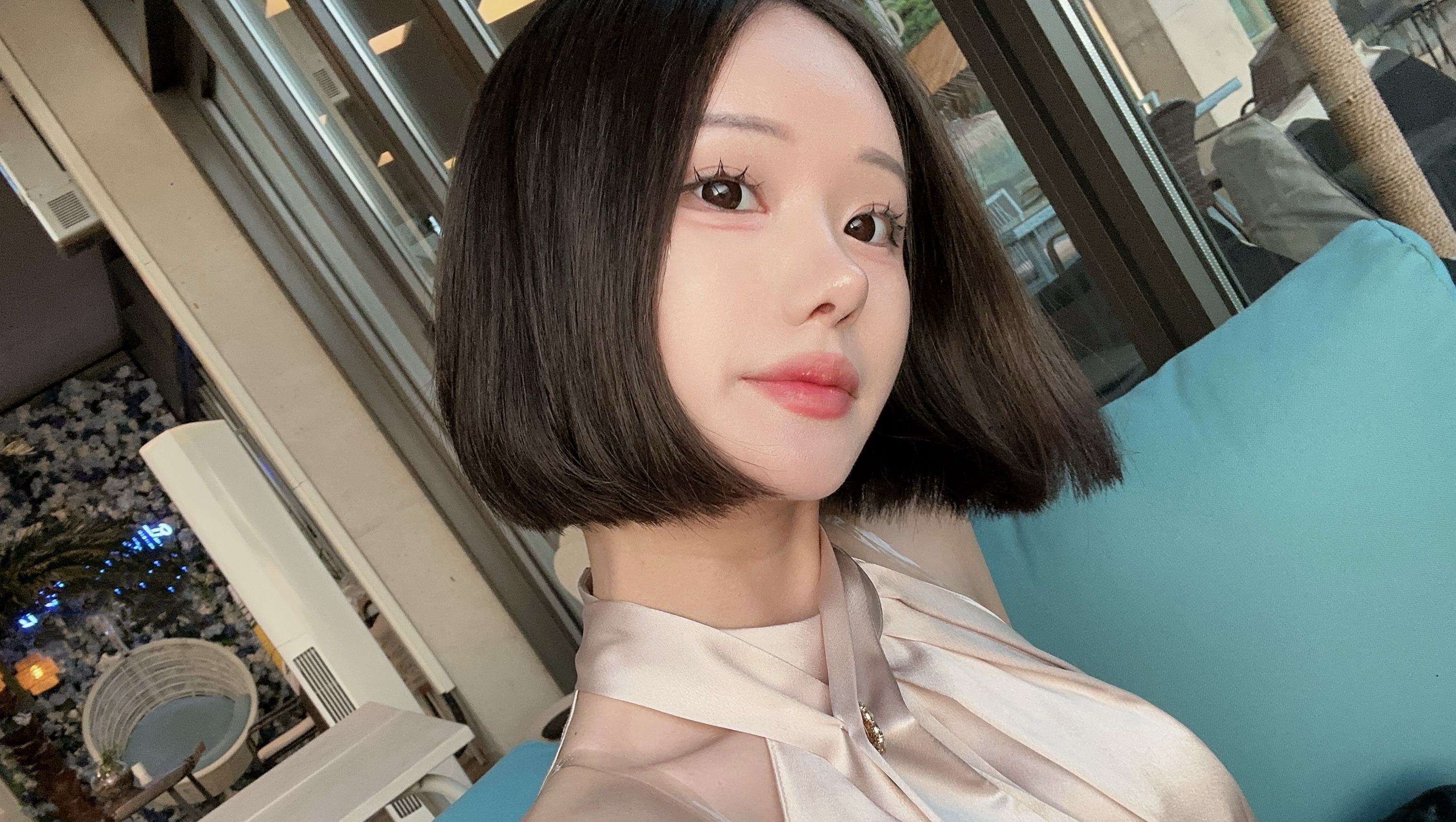 유리ෆෆ（hjsjsjs227）