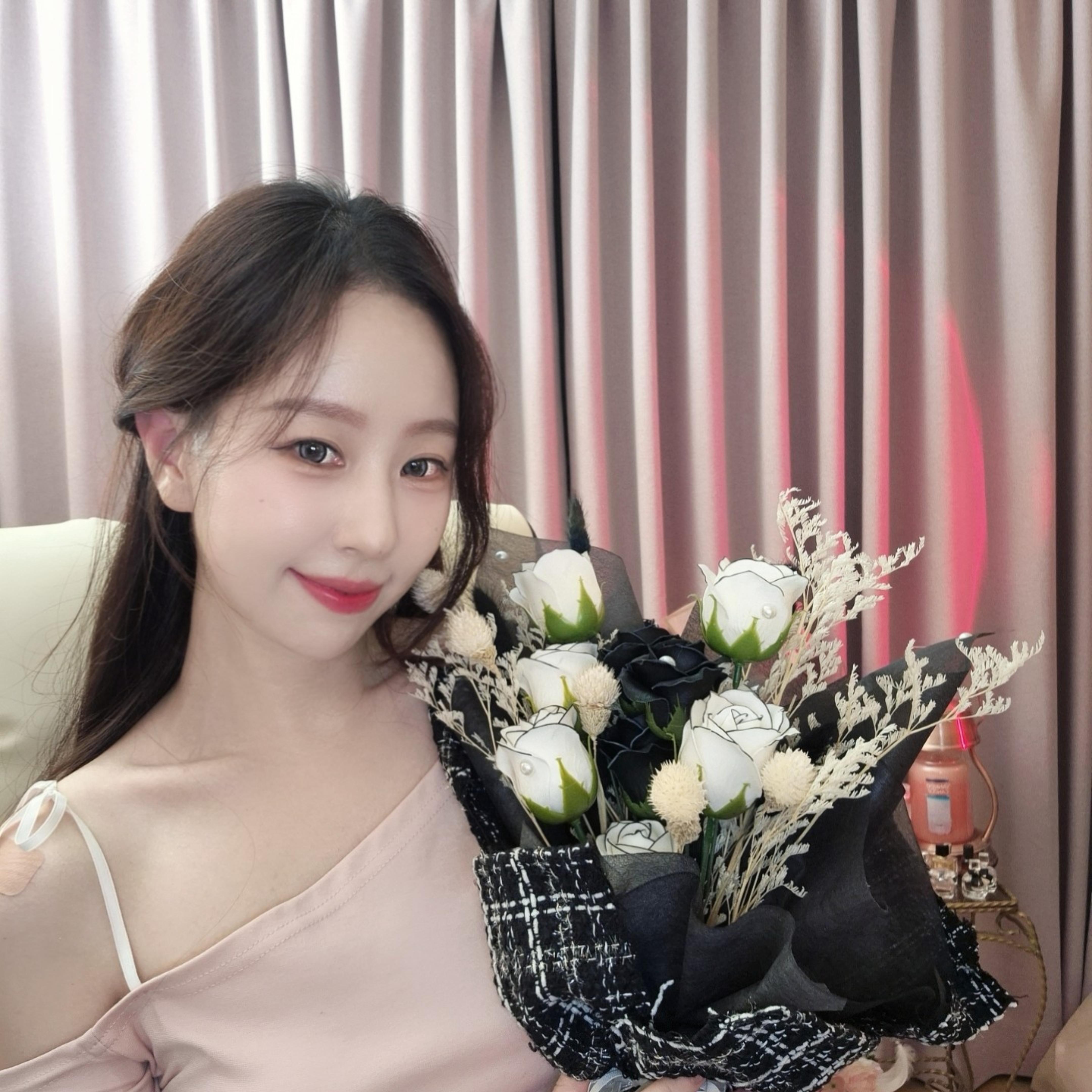 인나YOU❥（hitngod1256）