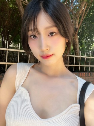 하연화♥（az6mnzqxpyg）