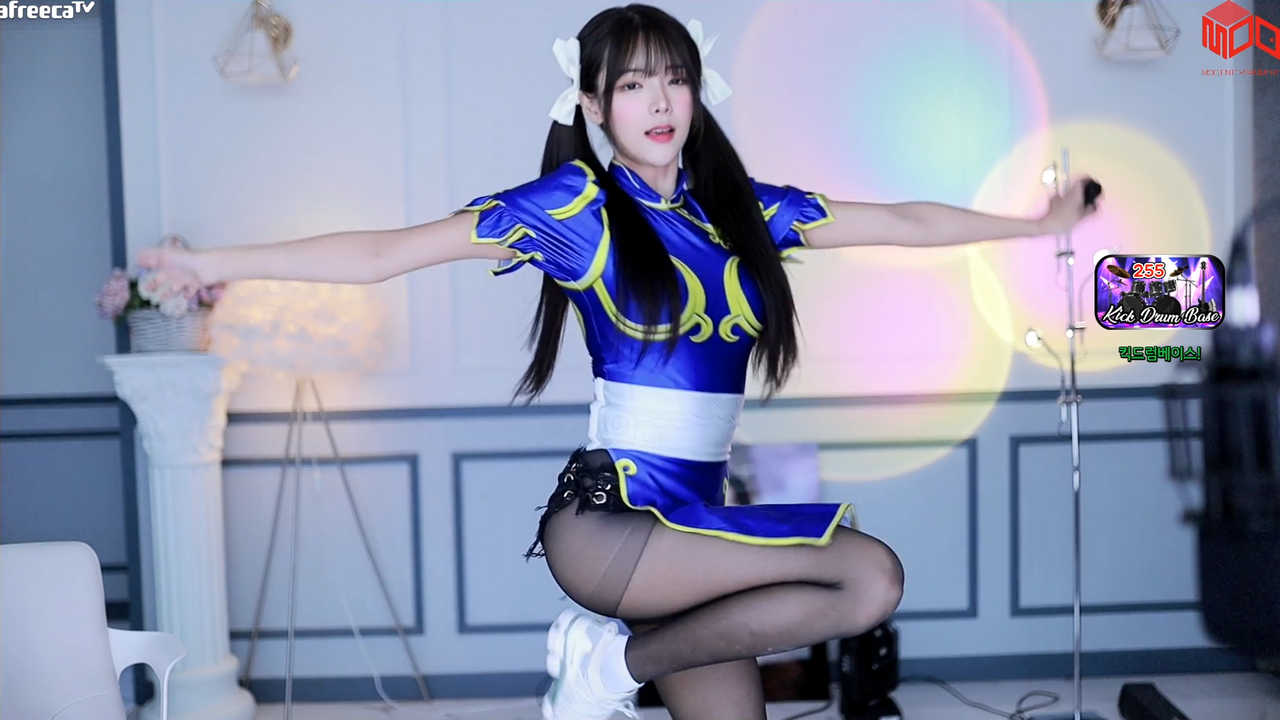 ♡혜밍（dign1461）물구나무 서서 트월킹 231124