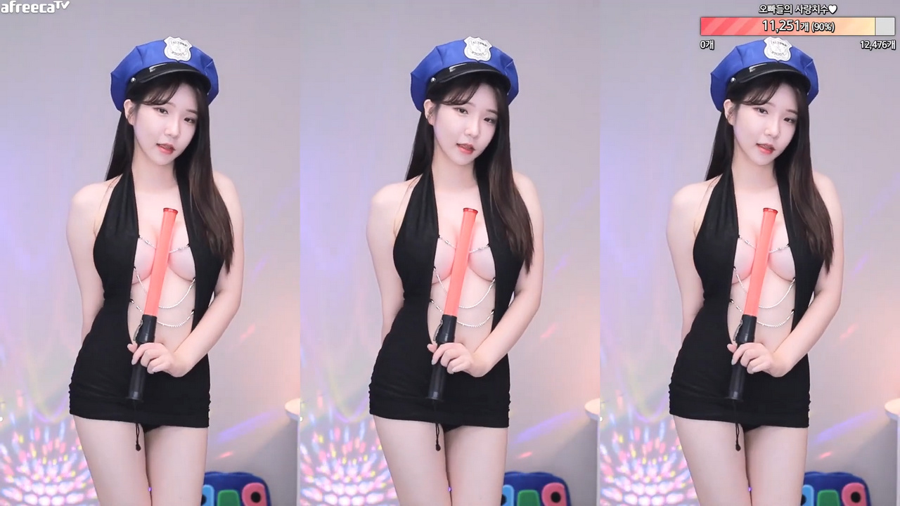 민지유♥（alswl2208）230702 앞판이 휑한 의상