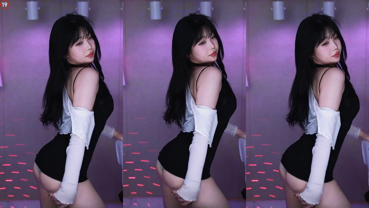개빡친유하（naxttyy1358）짧은 원피스 몸매 하얀 속바지