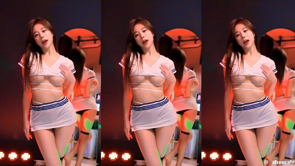 아잉지수（babyrimi）언더붑 의상 꼭지가 어디갔나