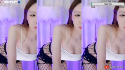 연나비♥（nnabiyeon）230304