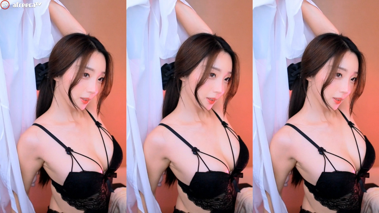 유니나♥（dlsgk1763）부끄러운 팬티노출