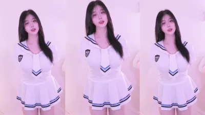 유월ෆ（yourare）241117