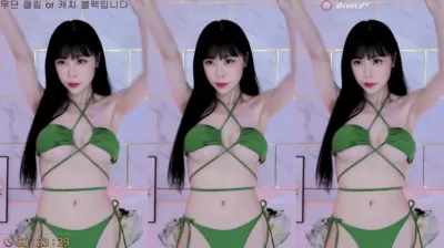 채경♡（kmj87990）231101