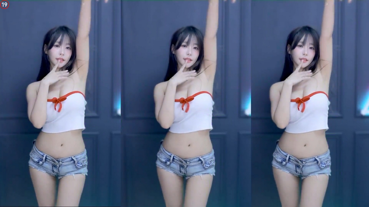 하루S2（sol3712）짧은 청반바지 탱탱한 엉덩이